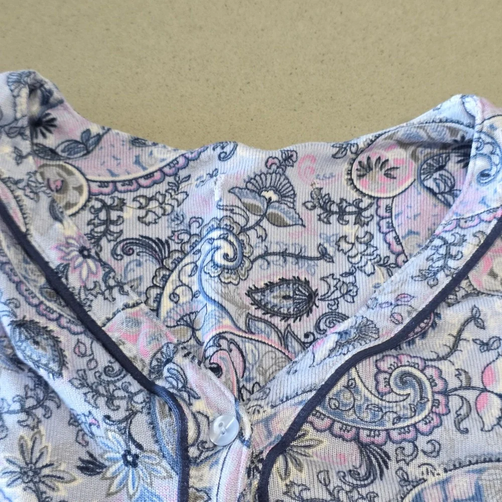 Lavender Paisley Button Front Pajama Set 2 Piece PJ Lounge Pants Top‎ SKU 1136
